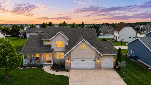$515,000 | 5849 Wildrose Lane, Schererville, IN 46375