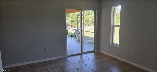 $1,750 | 622 Grant Avenue, Lehigh Acres, FL 33972