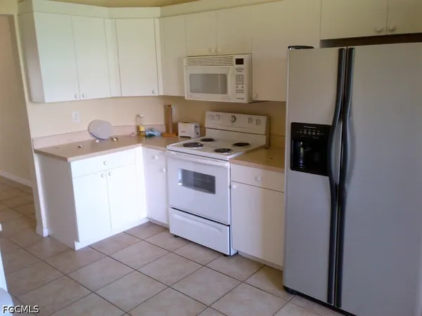 $1,750 | 622 Grant Avenue, Lehigh Acres, FL 33972