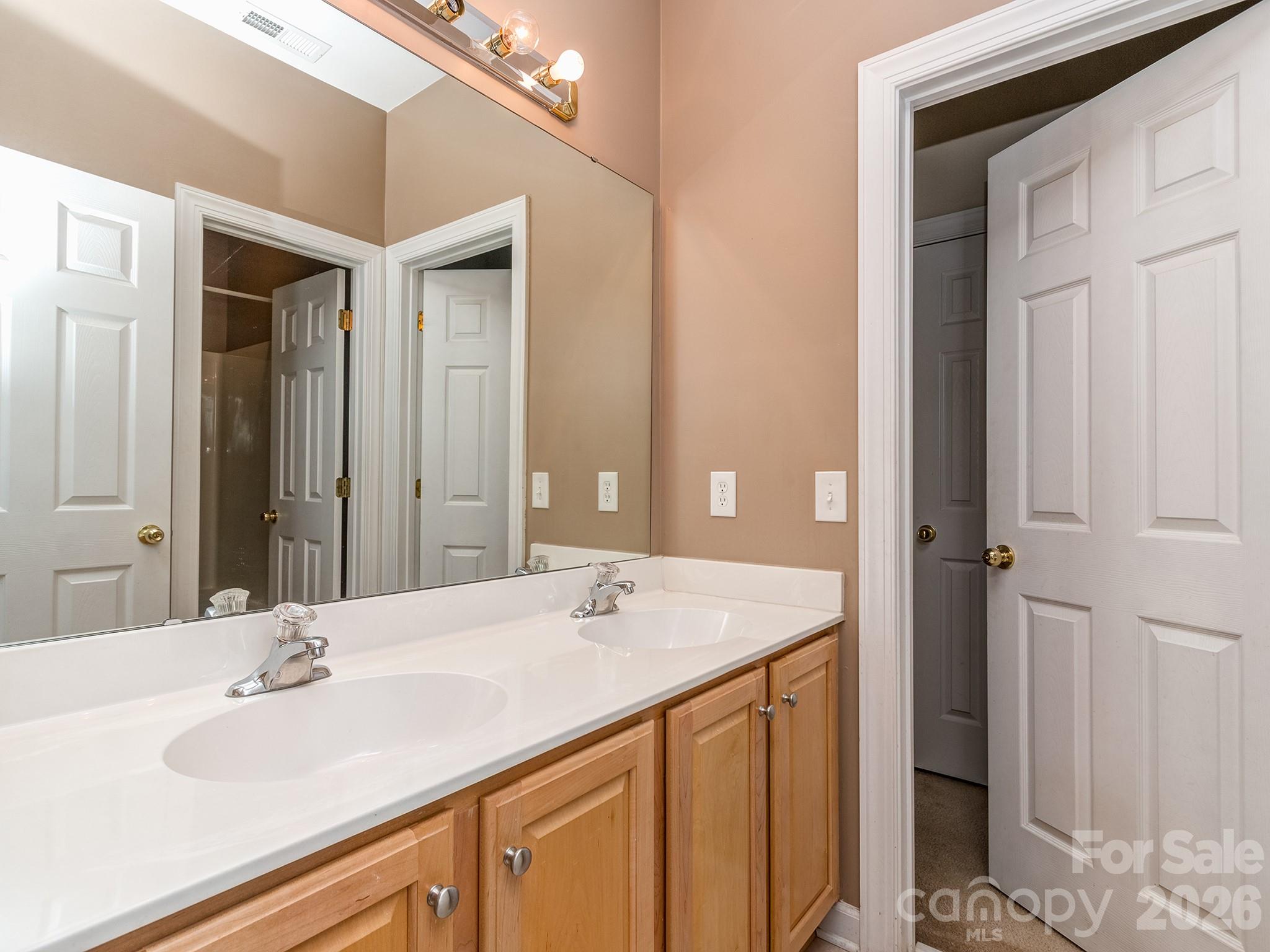 4027 Riseley Lane Charlotte, NC 28270 - Photo 36 of 39