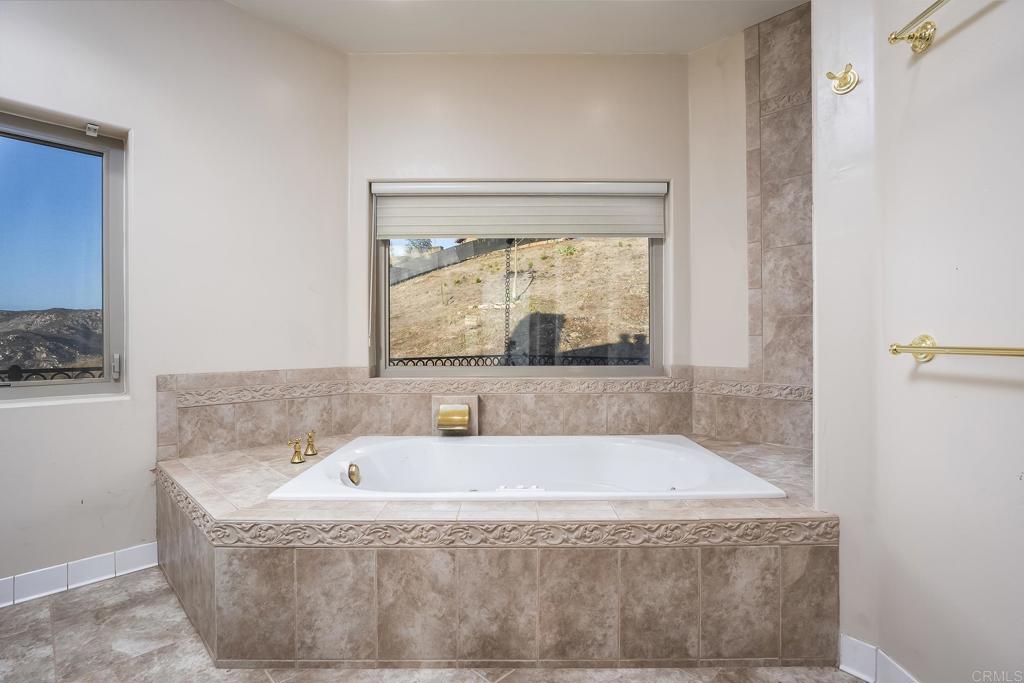 11687 Valle Vista Road Lakeside, CA 92040 - Photo 40 of 74