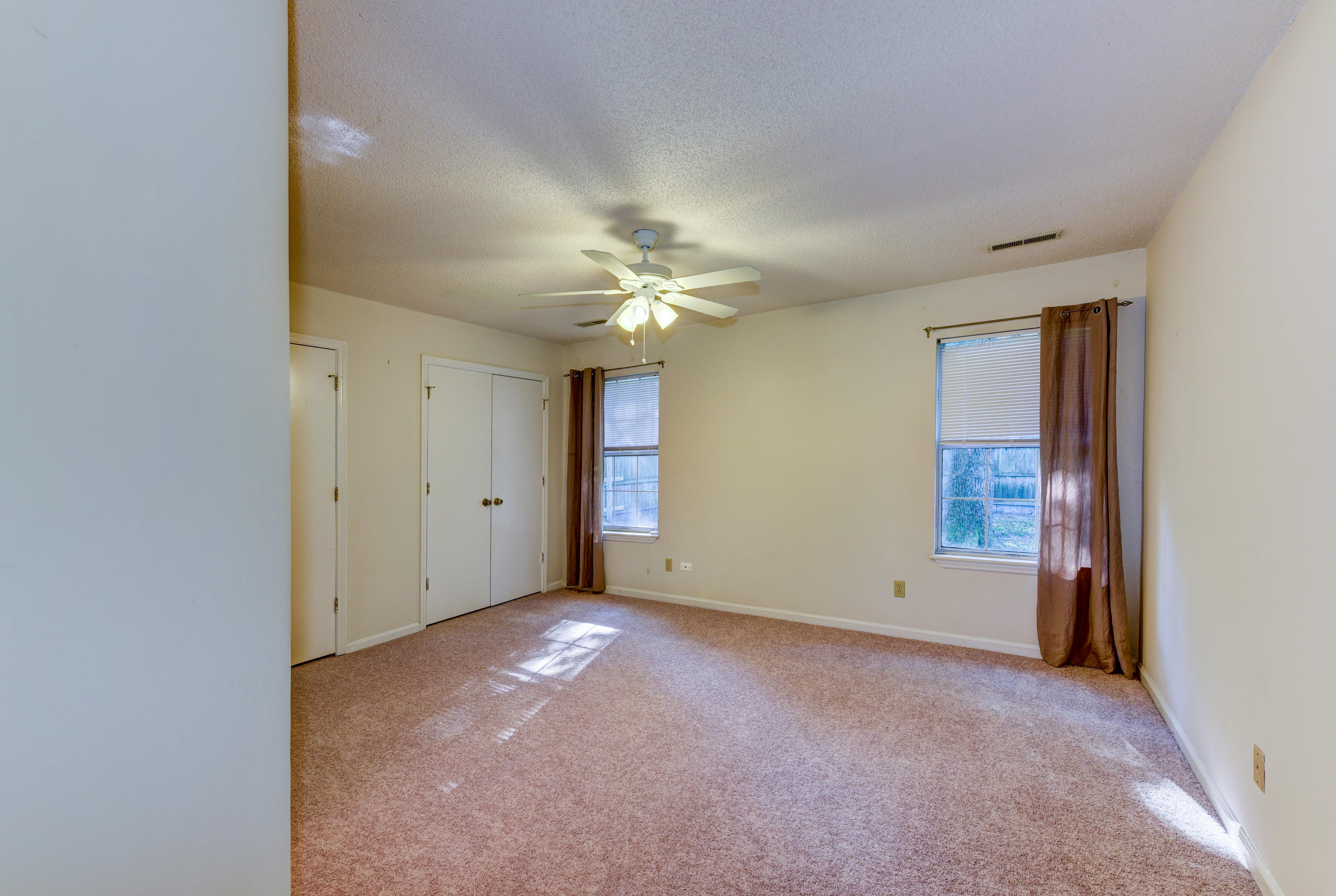2401 Castlereagh Road Charleston, SC 29414 - Photo 18 of 33 HEA_5991_2_3_4_5_6