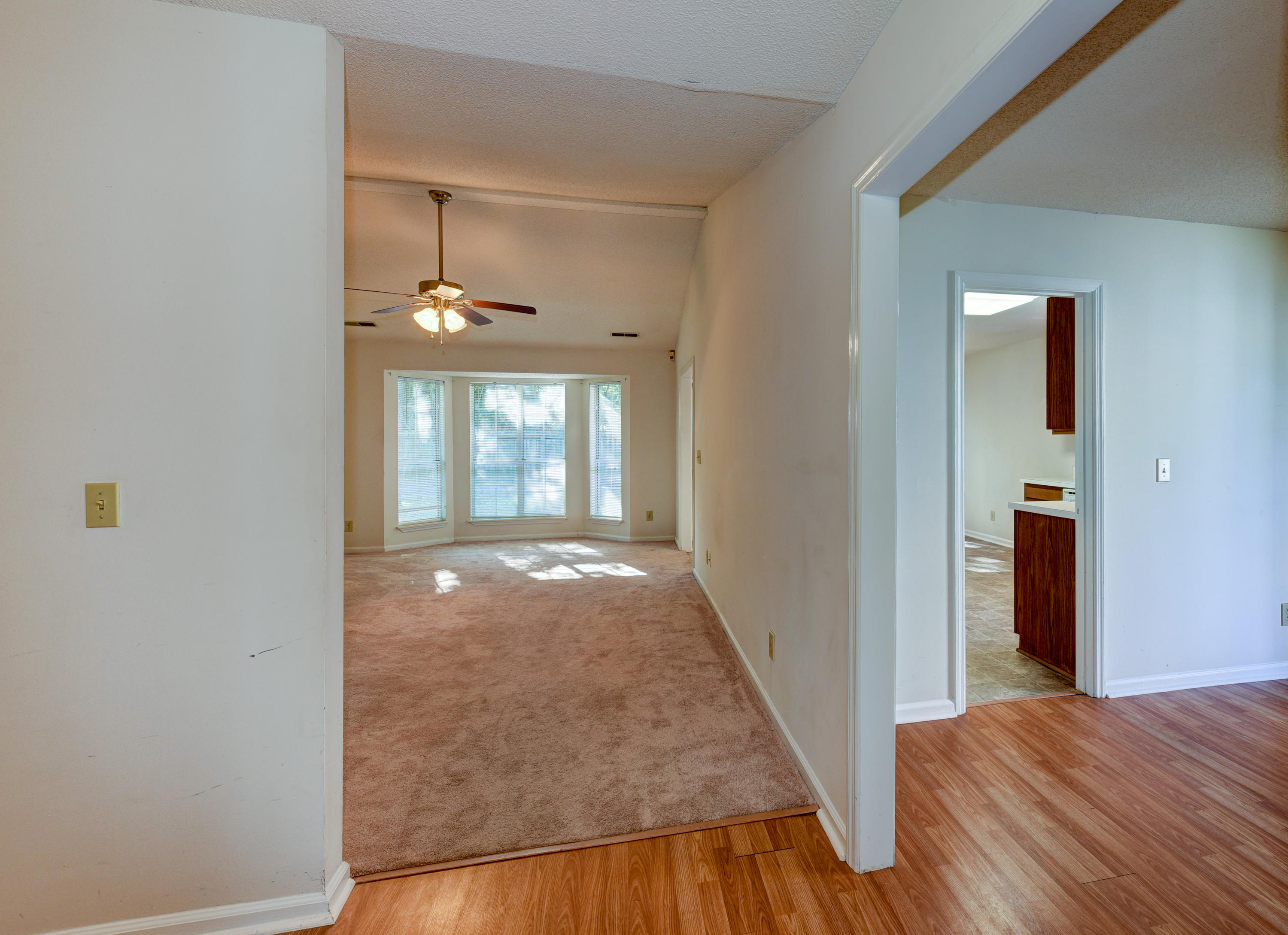 2401 Castlereagh Road Charleston, SC 29414 - Photo 3 of 33 HEA_5894_5_6_7_8_9