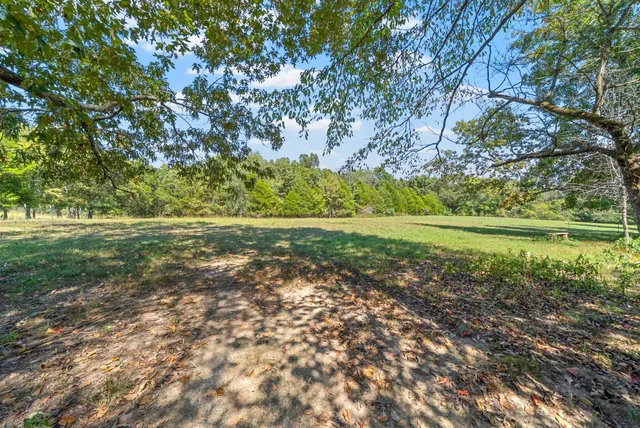 $674,000 | 1663 Southside Road, Southside, TN 37171