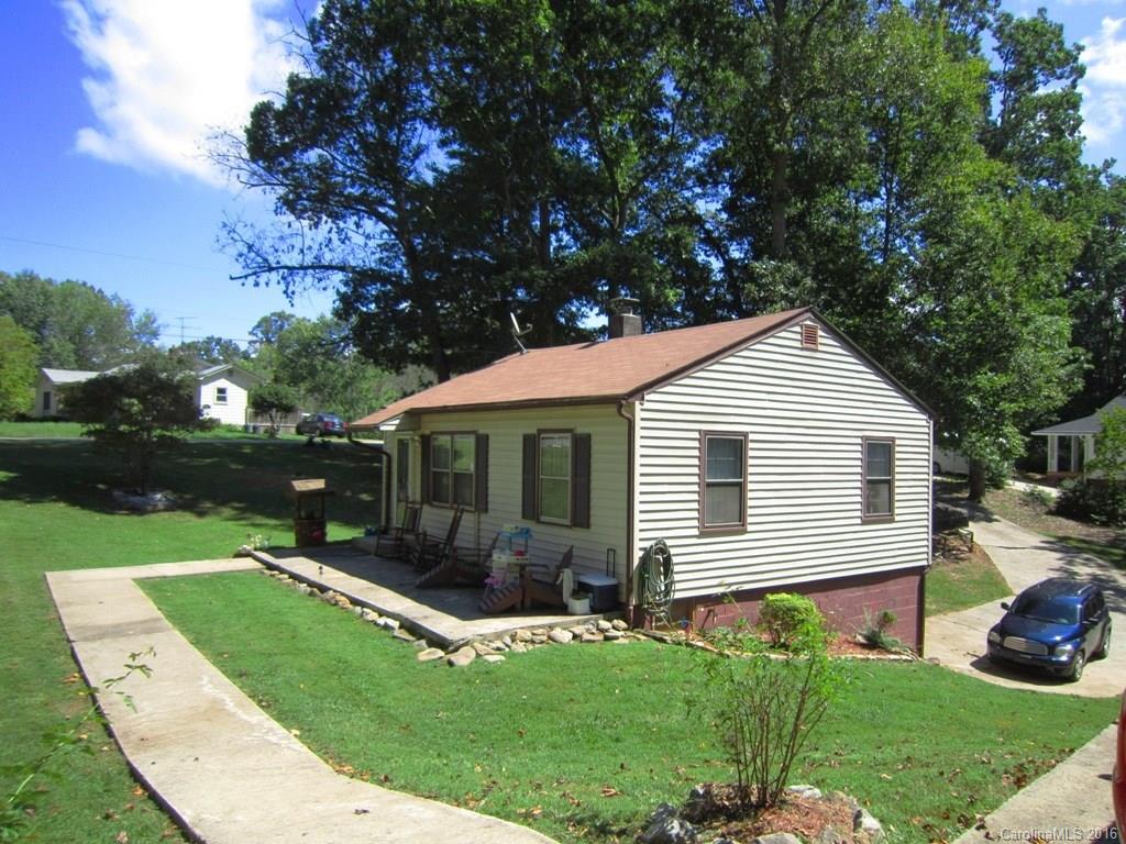 207 Starnes Cove Road Candler, NC 28715 - Photo 11 of 15 Gallery Image 11