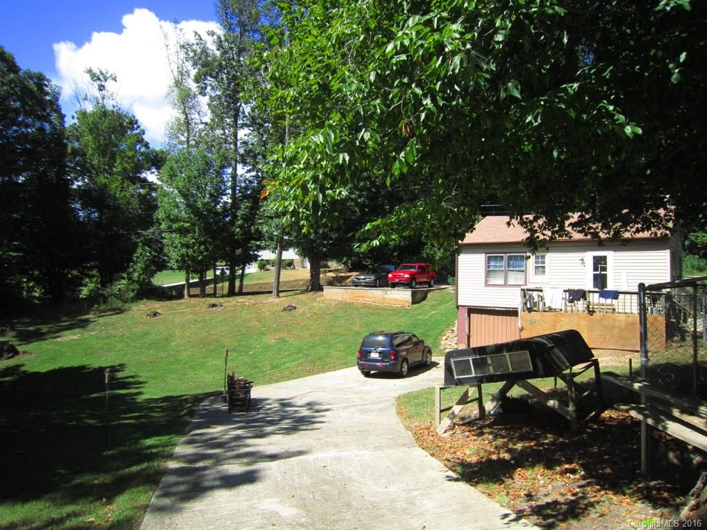 207 Starnes Cove Road Candler, NC 28715 - Photo 14 of 15 Gallery Image 14