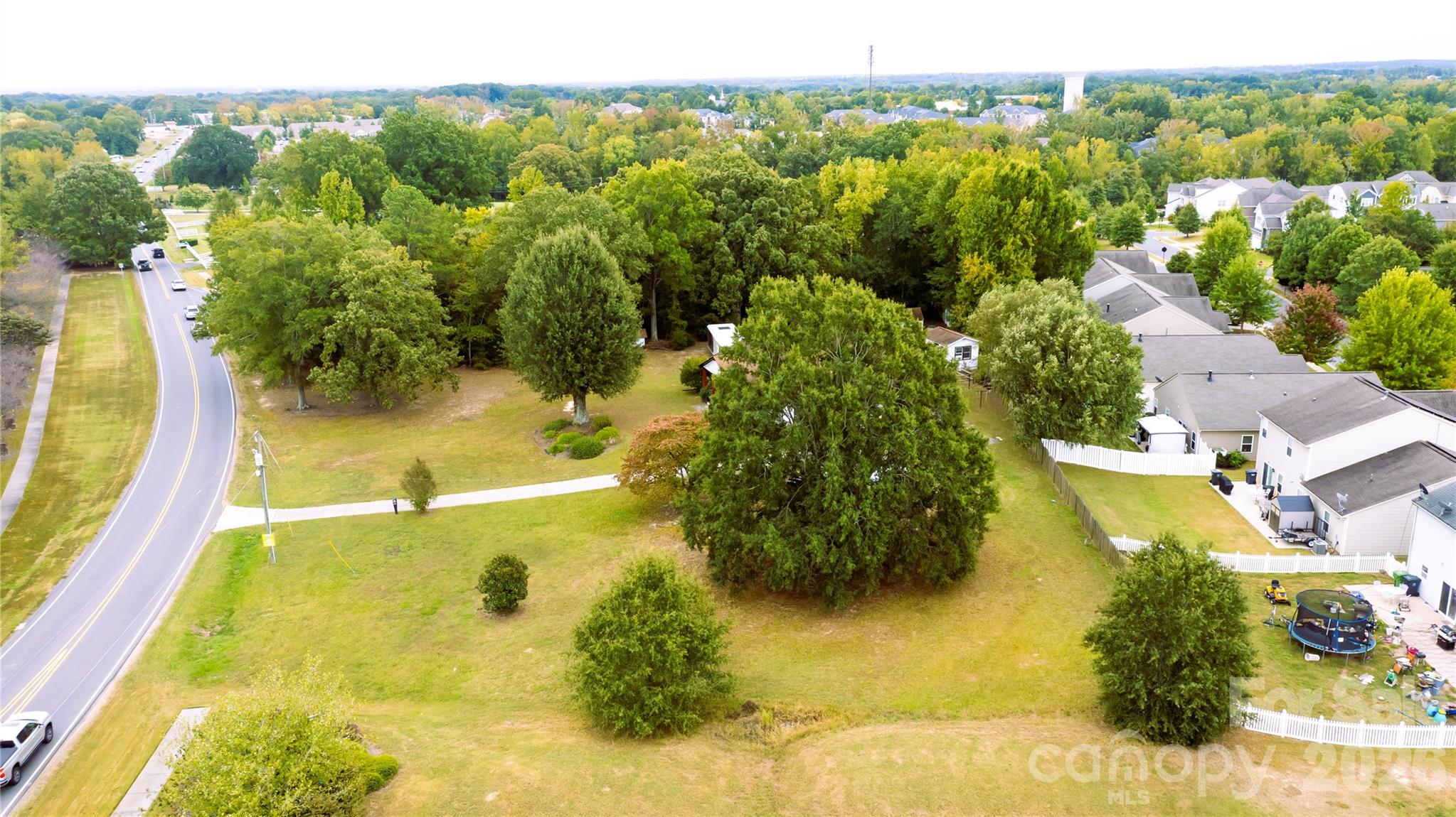 13309 Zoar Road Charlotte, NC 28278 - Photo 4 of 11