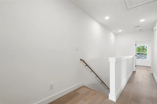 a view of entryway and hall