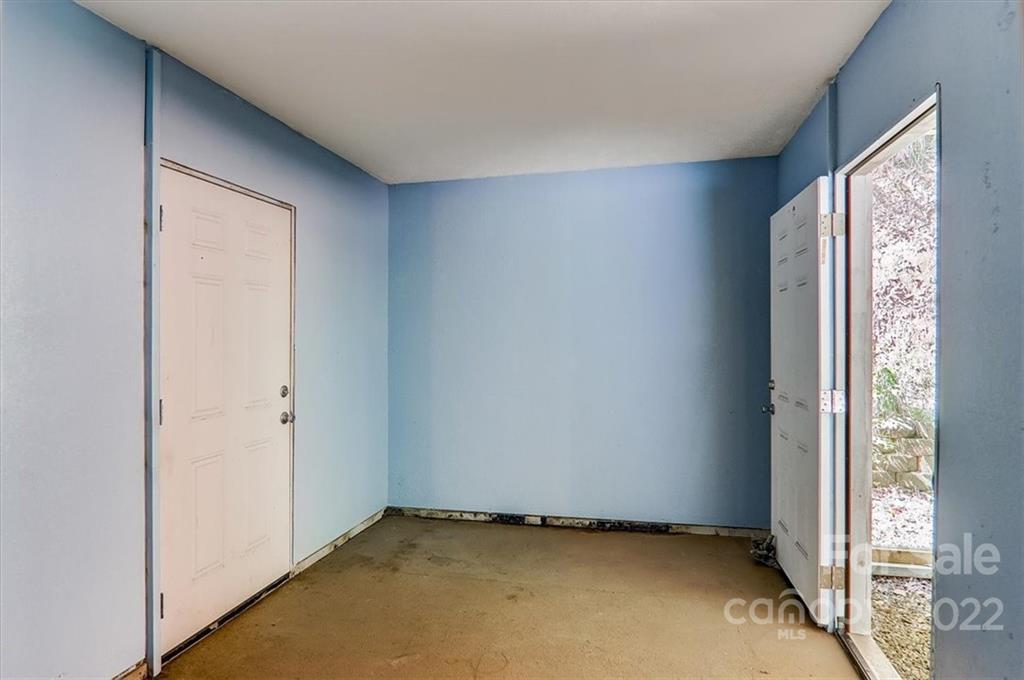 400 Billy Cove Road Candler, NC 28715 - Photo 20 of 40 Gallery Image 20