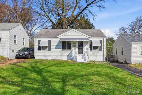 $149,900 | 10821 St Xavier Lane, St. Ann, MO 63074