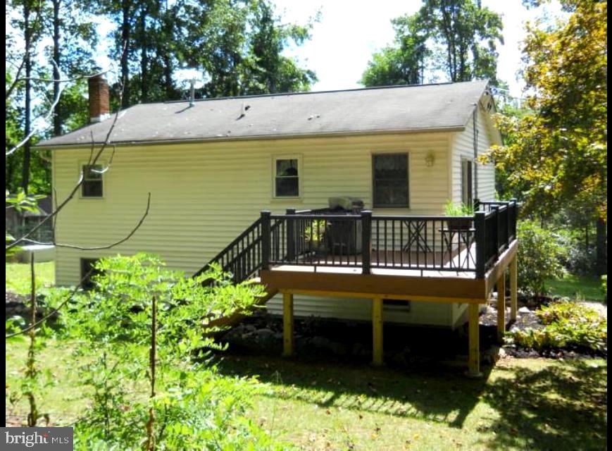 236 Sunset Hill Road Boyertown, PA 19512 - Photo 13 of 60 exterior back