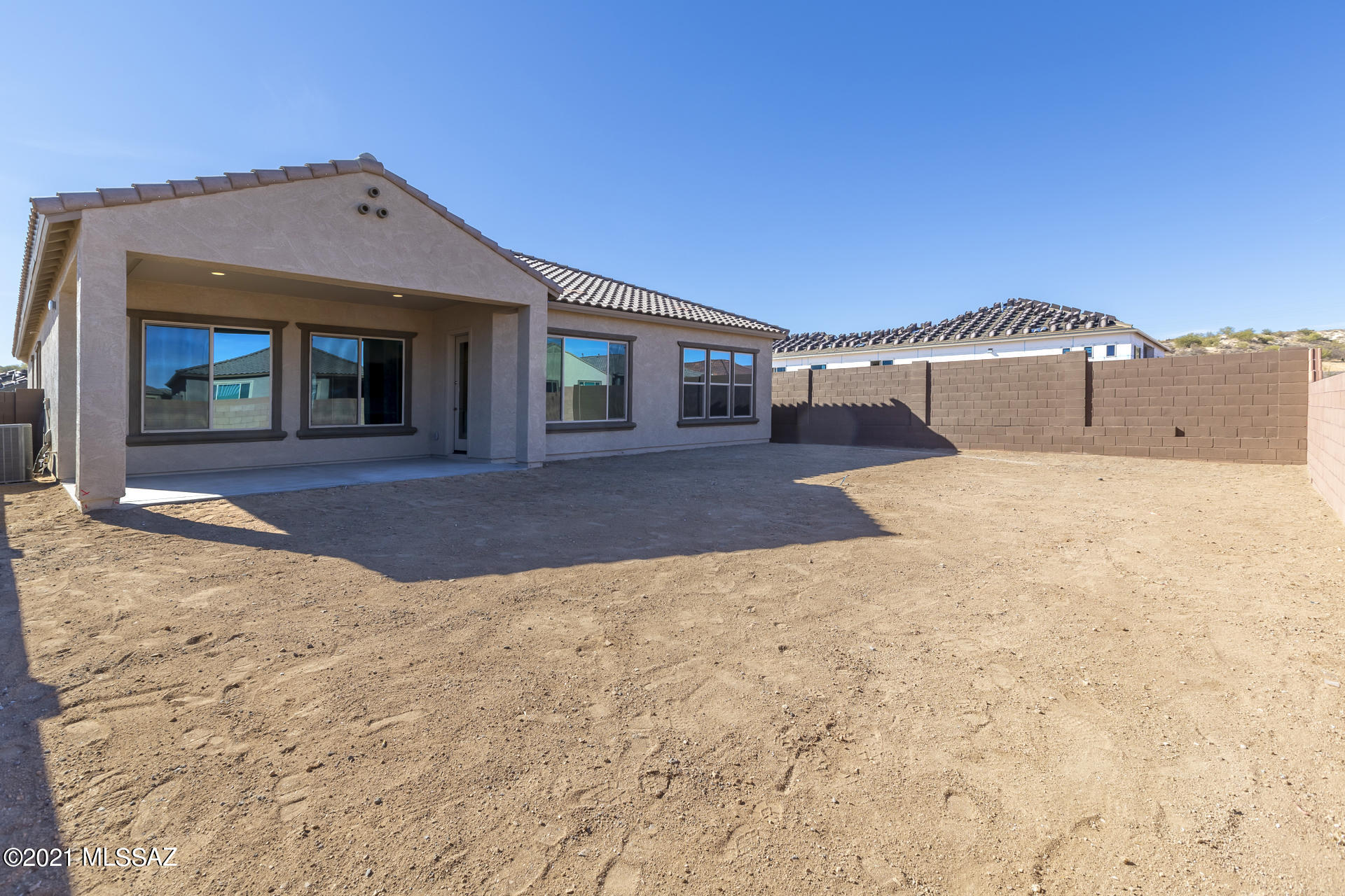 677 East Romsdalen Road East Tucson, AZ 85755 - Photo 33 of 44