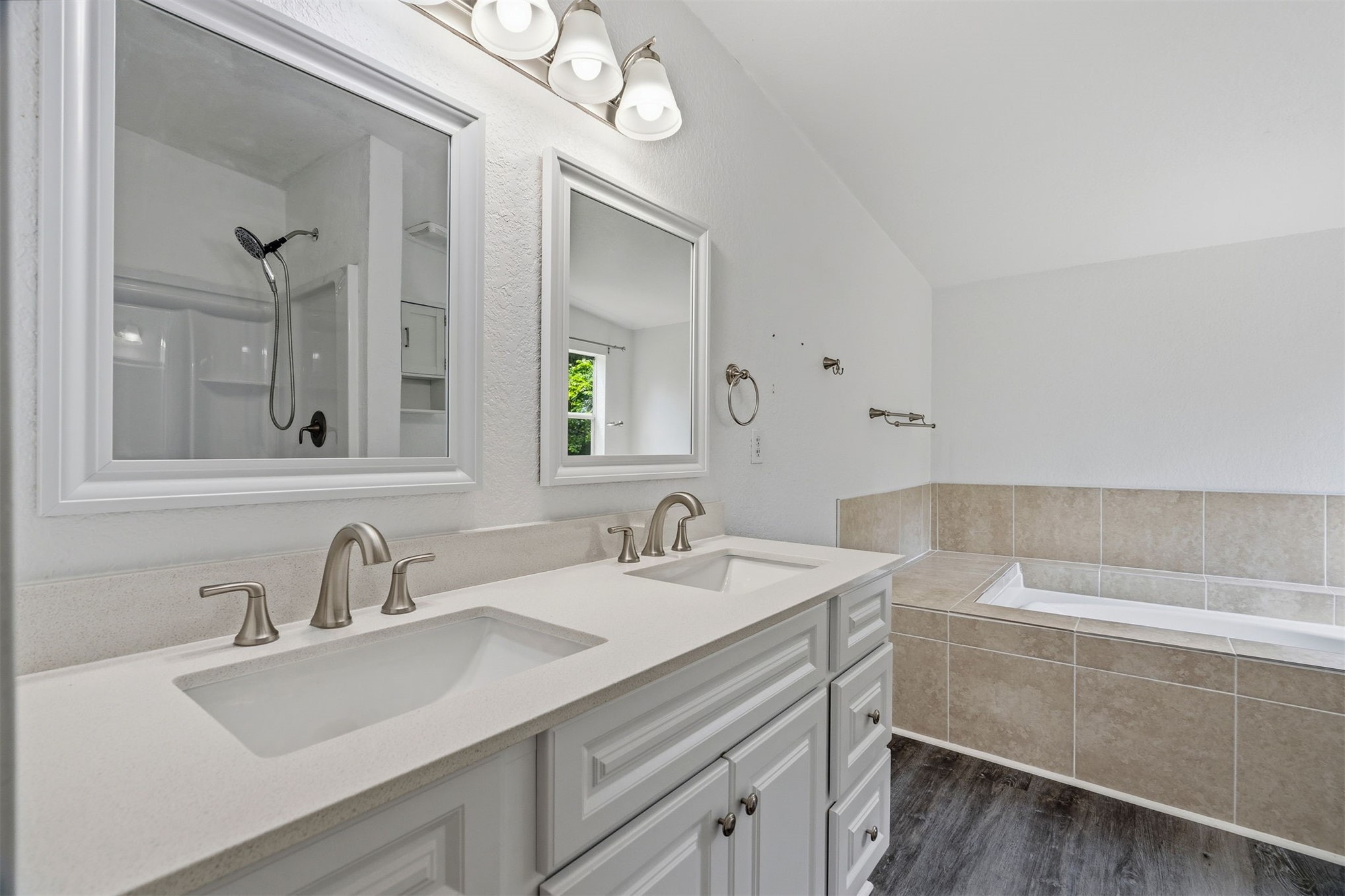 2775 Lightning Way Hilliard, FL 32046 - Photo 24 of 37