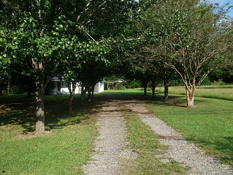 42134 West Yellow Water Road Hammond, LA 70403 - Photo 11 of 24 Gallery Image 11