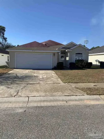 $1,675 | 8949 Camelot Place, Pensacola, FL 32534