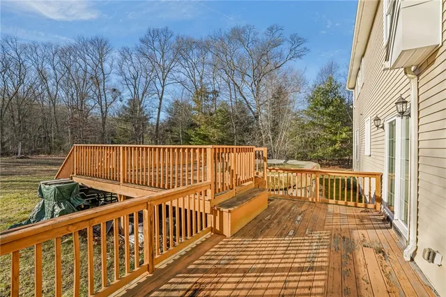 $829,900 | 30 Alyssa Court, Scituate, RI 02831