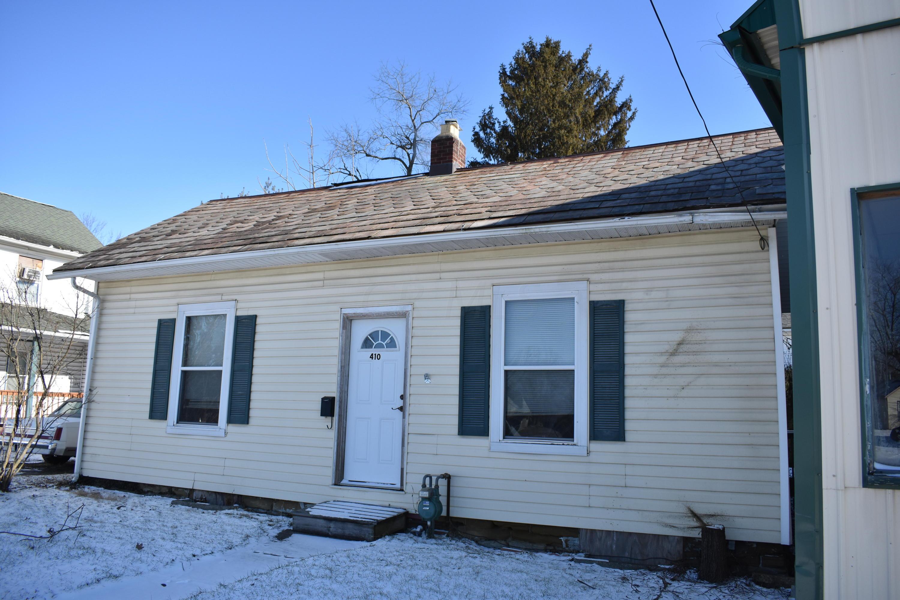410 Mt Vernon Road Newark, OH 43055 - Photo 1 of 14