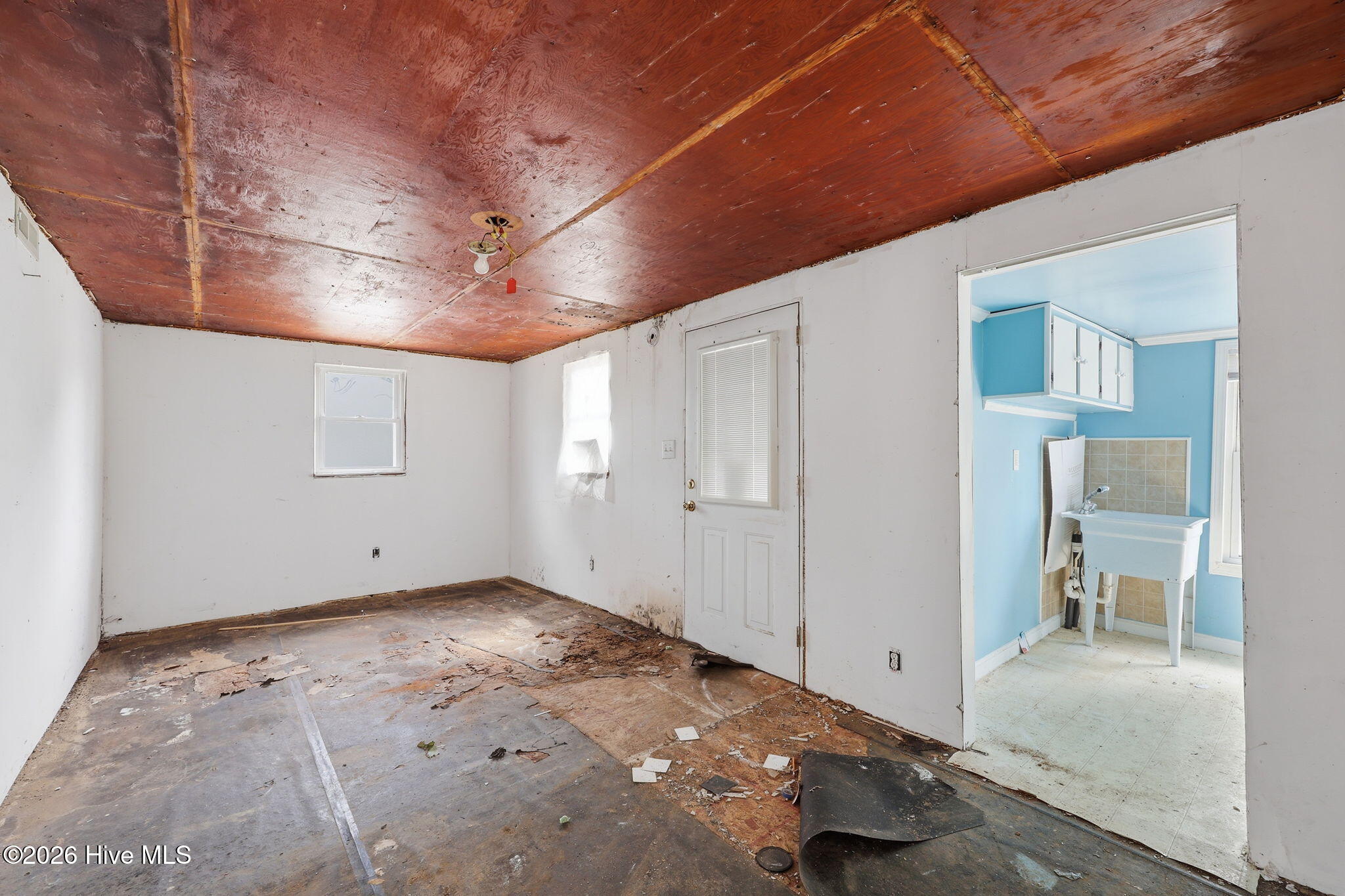 408 Pollock Street Beaufort, NC 28516 - Photo 24 of 37