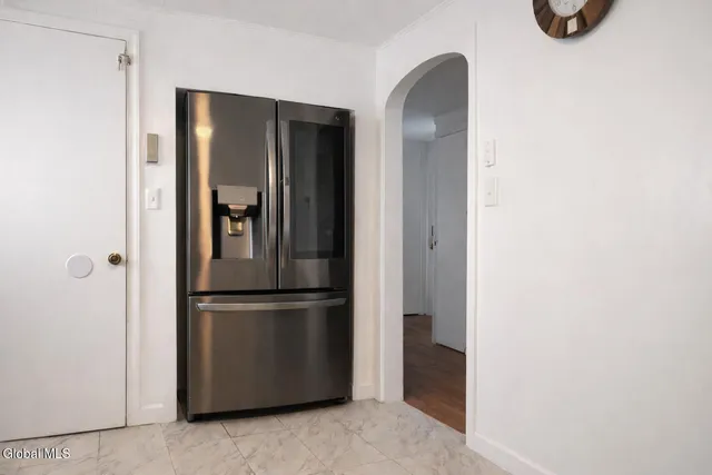 $175,900 | 2427 3rd Avenue, Rotterdam, NY 12303