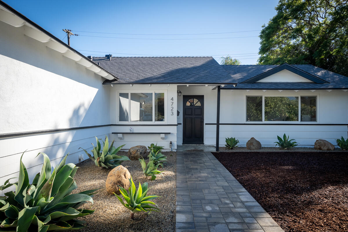 4723 Frazier Lane Santa Barbara, CA 93110 - Photo 2 of 16 Entry