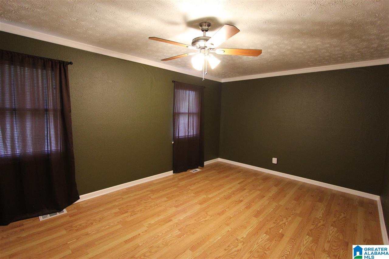 607 Jay Street Oxford, AL 36203 - Photo 7 of 47