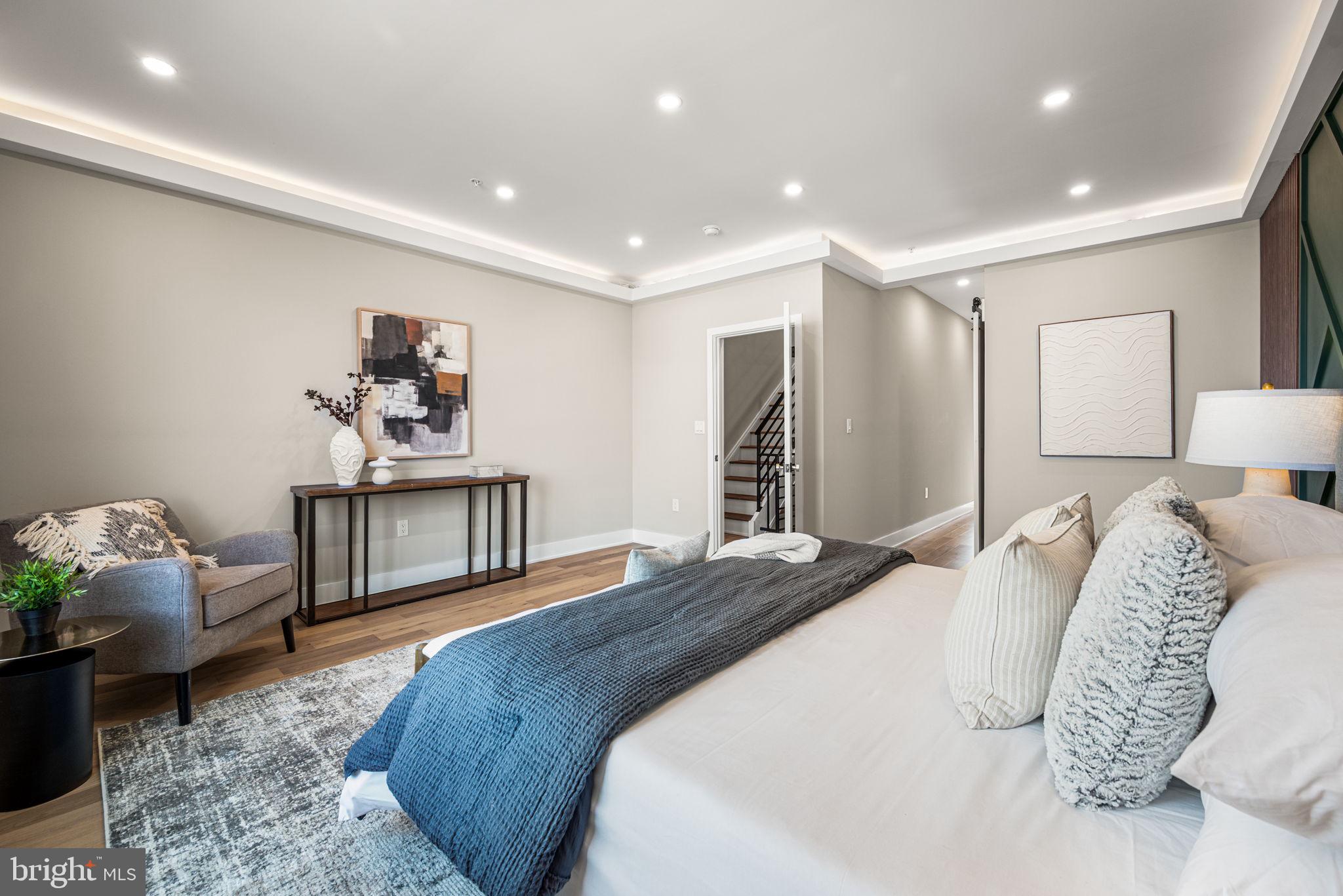 2032 Reed Street Philadelphia, PA 19146 - Photo 18 of 57 Primary Bedroom