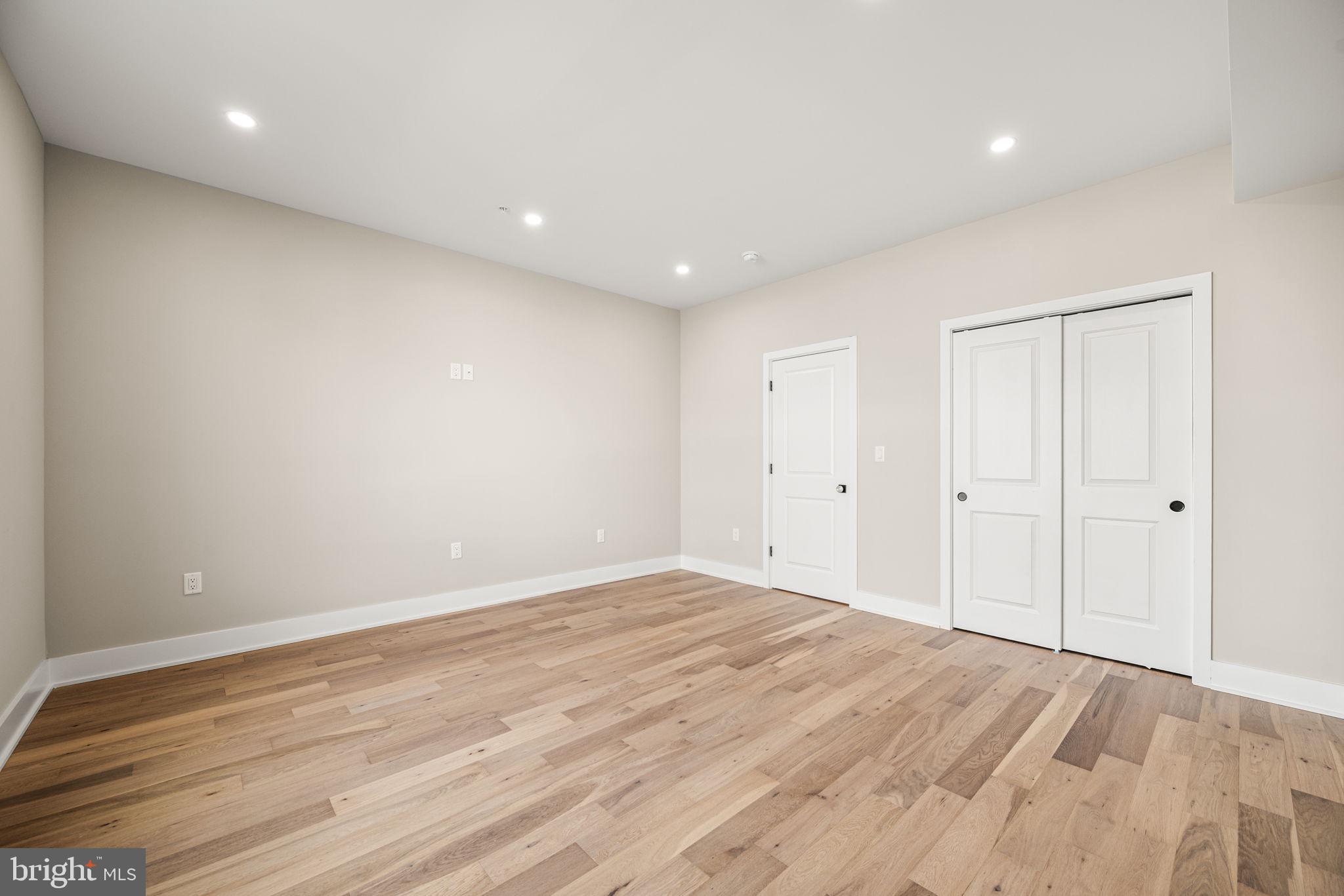 2032 Reed Street Philadelphia, PA 19146 - Photo 31 of 57 Bedroom 3