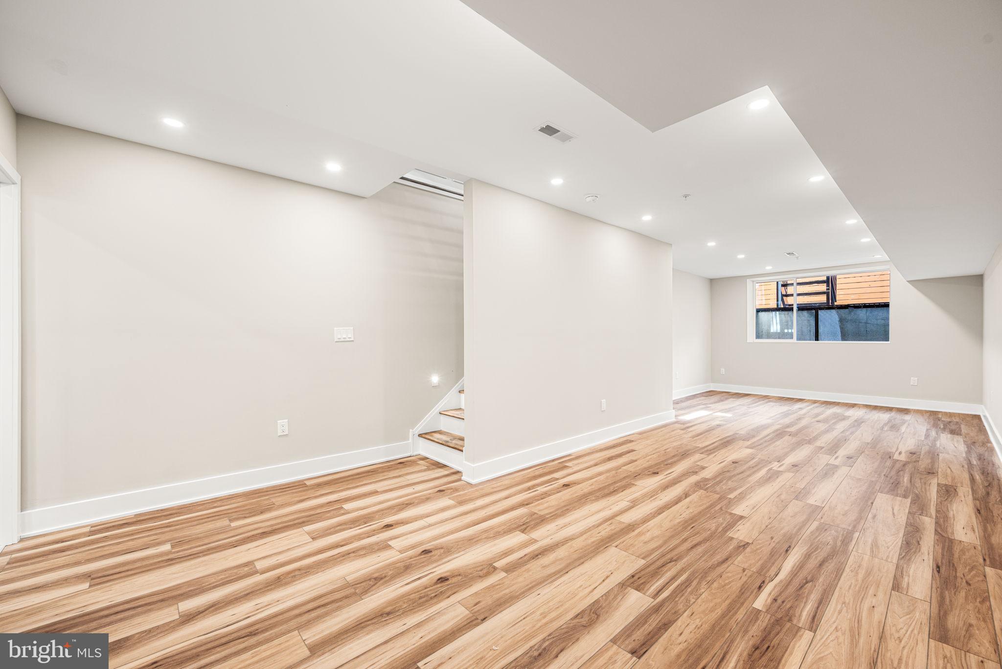 2032 Reed Street Philadelphia, PA 19146 - Photo 36 of 57 Basement/4th Bedroom
