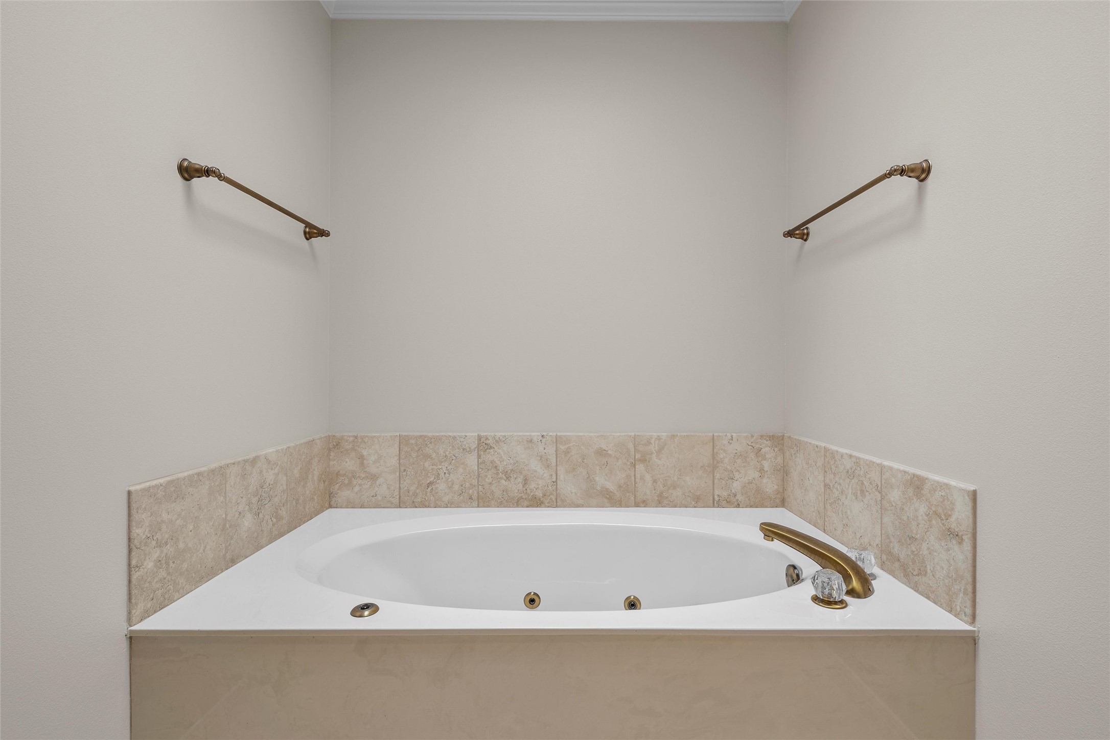 3740 Chimney Ridge Drive Waco, TX 76708 - Photo 39 of 50 a bathroom with a bathtub