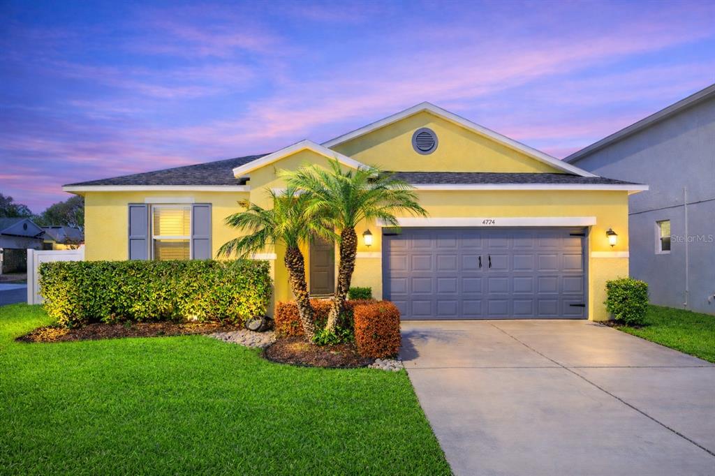 4284 Moon Shadow Loop Mulberry, FL 33860 - Photo 1 of 45