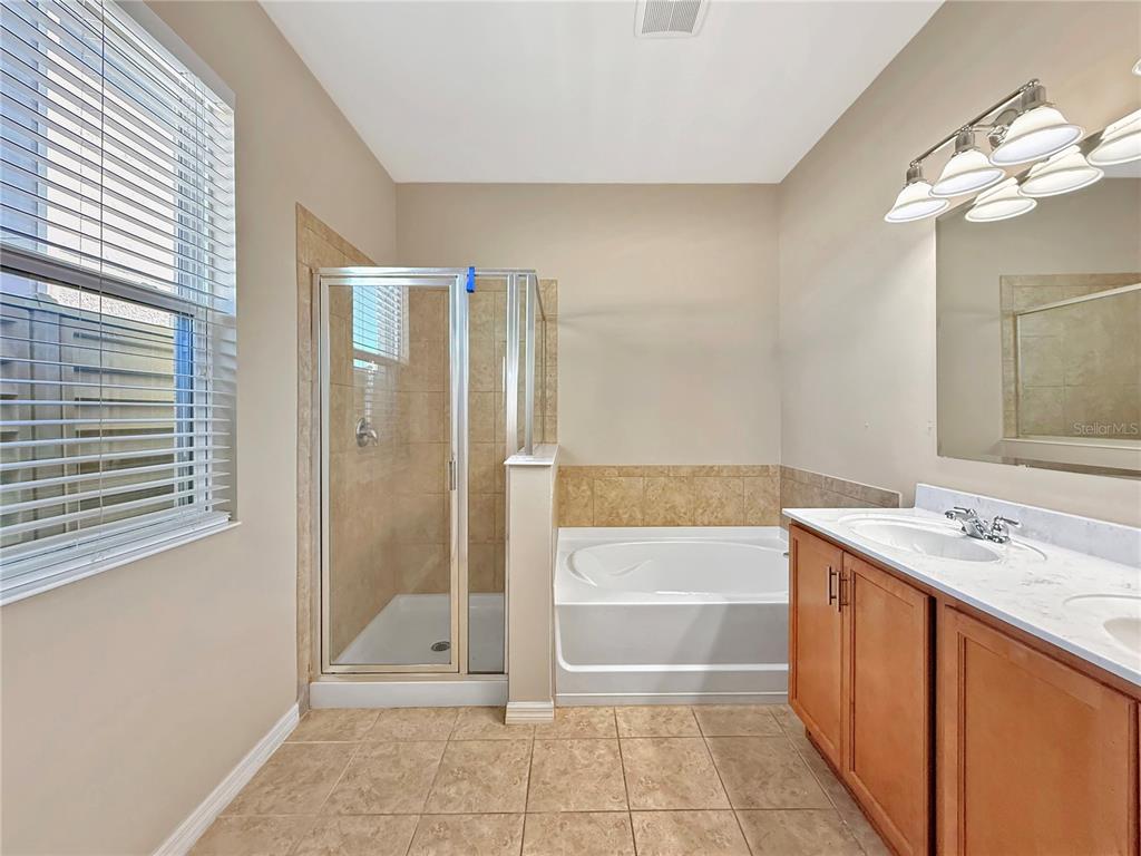 4284 Moon Shadow Loop Mulberry, FL 33860 - Photo 37 of 45