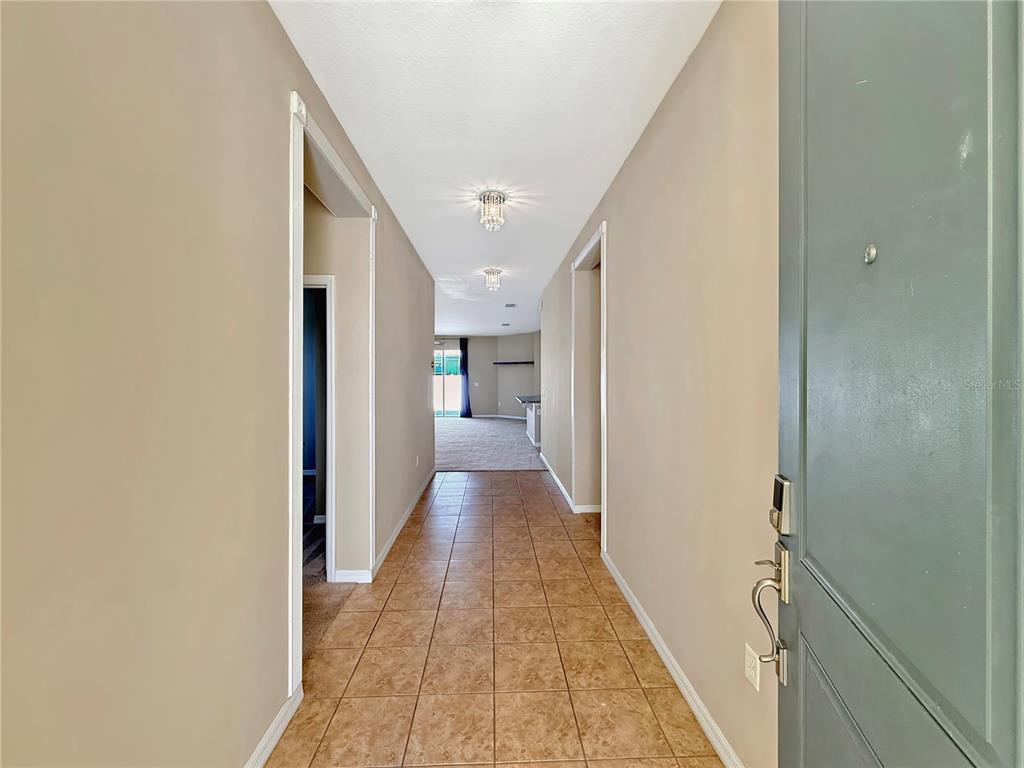 4284 Moon Shadow Loop Mulberry, FL 33860 - Photo 8 of 45