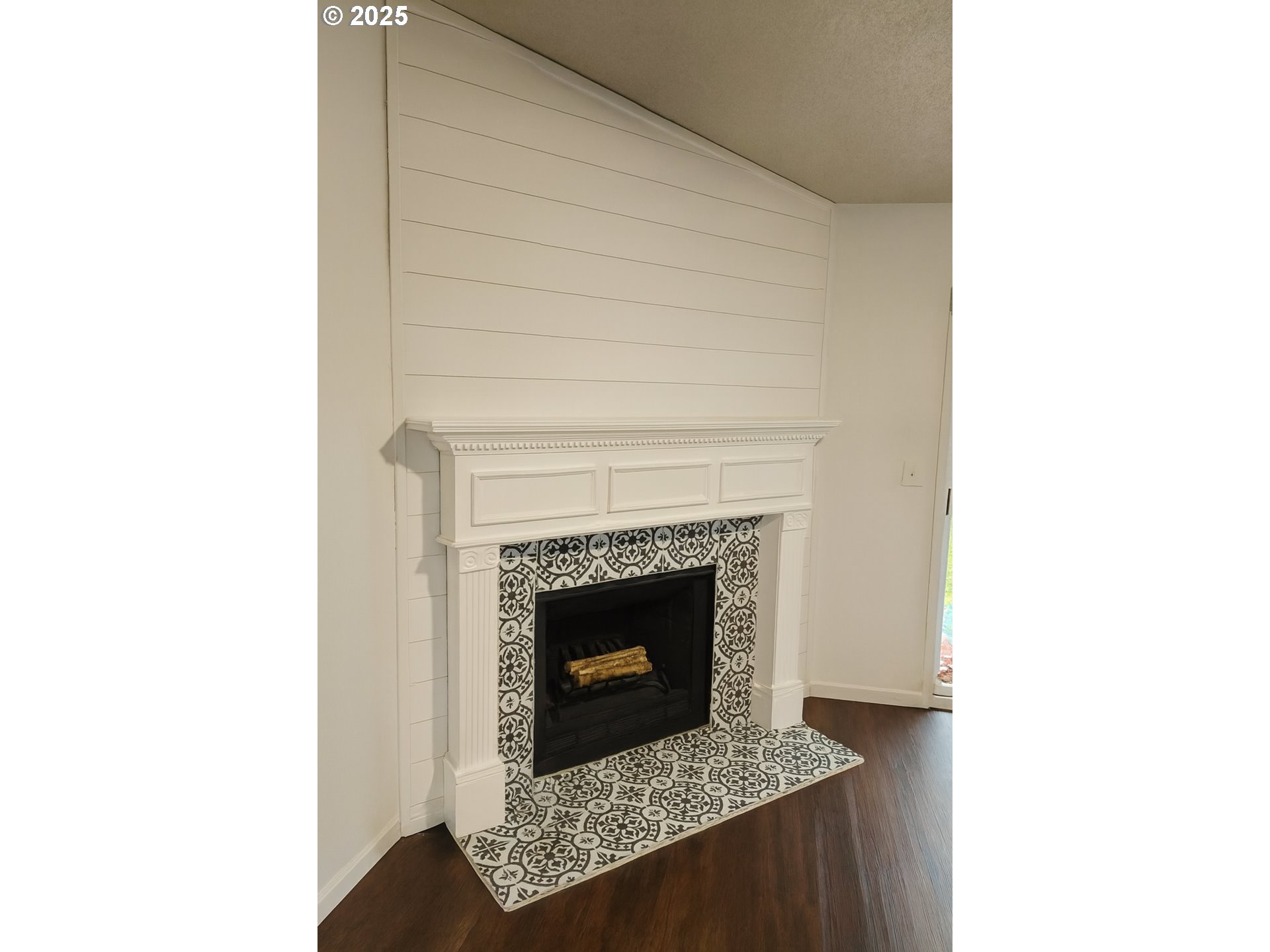 5160 Southwest 180th Avenue, Unit 20 Beaverton, OR 97007 - Photo 4 of 20