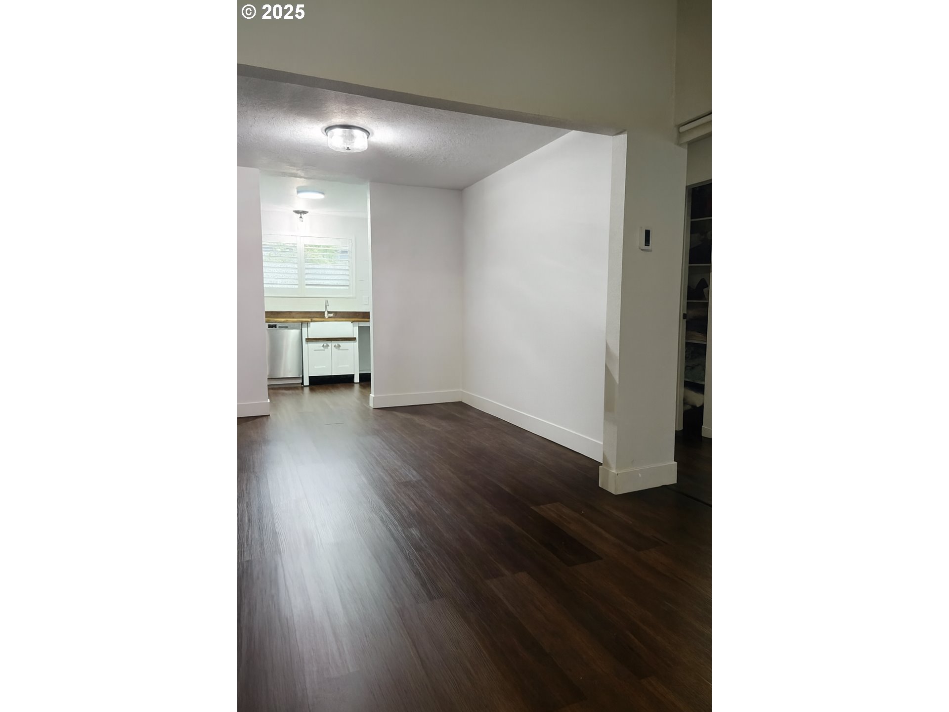 5160 Southwest 180th Avenue, Unit 20 Beaverton, OR 97007 - Photo 9 of 20