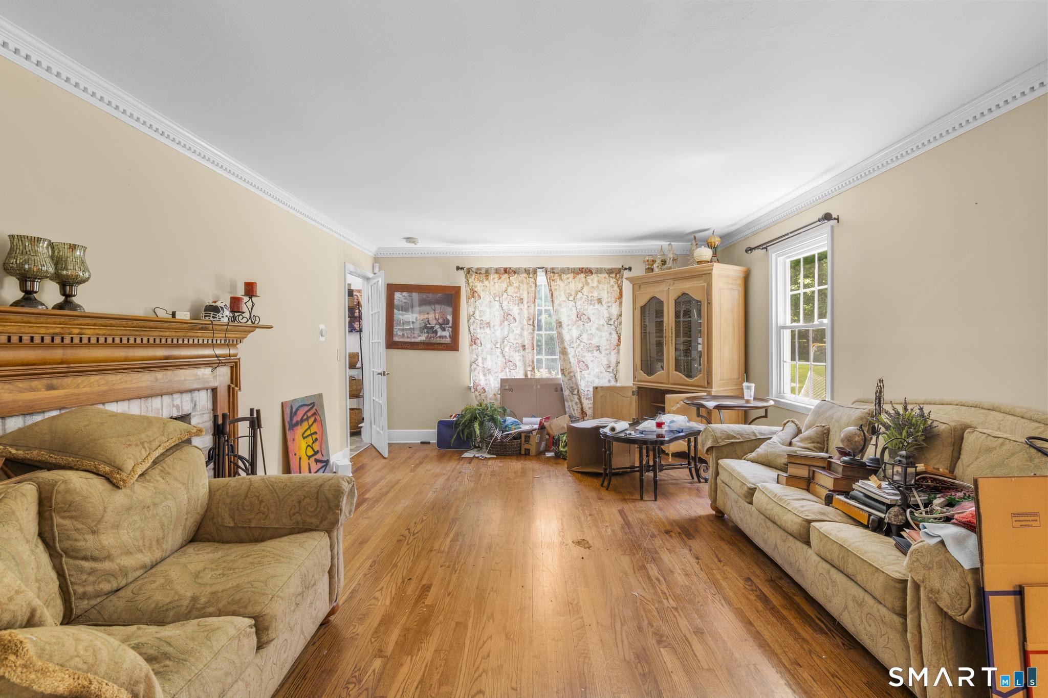 14 North Branch Road Newtown, CT 06470 - Photo 12 of 40