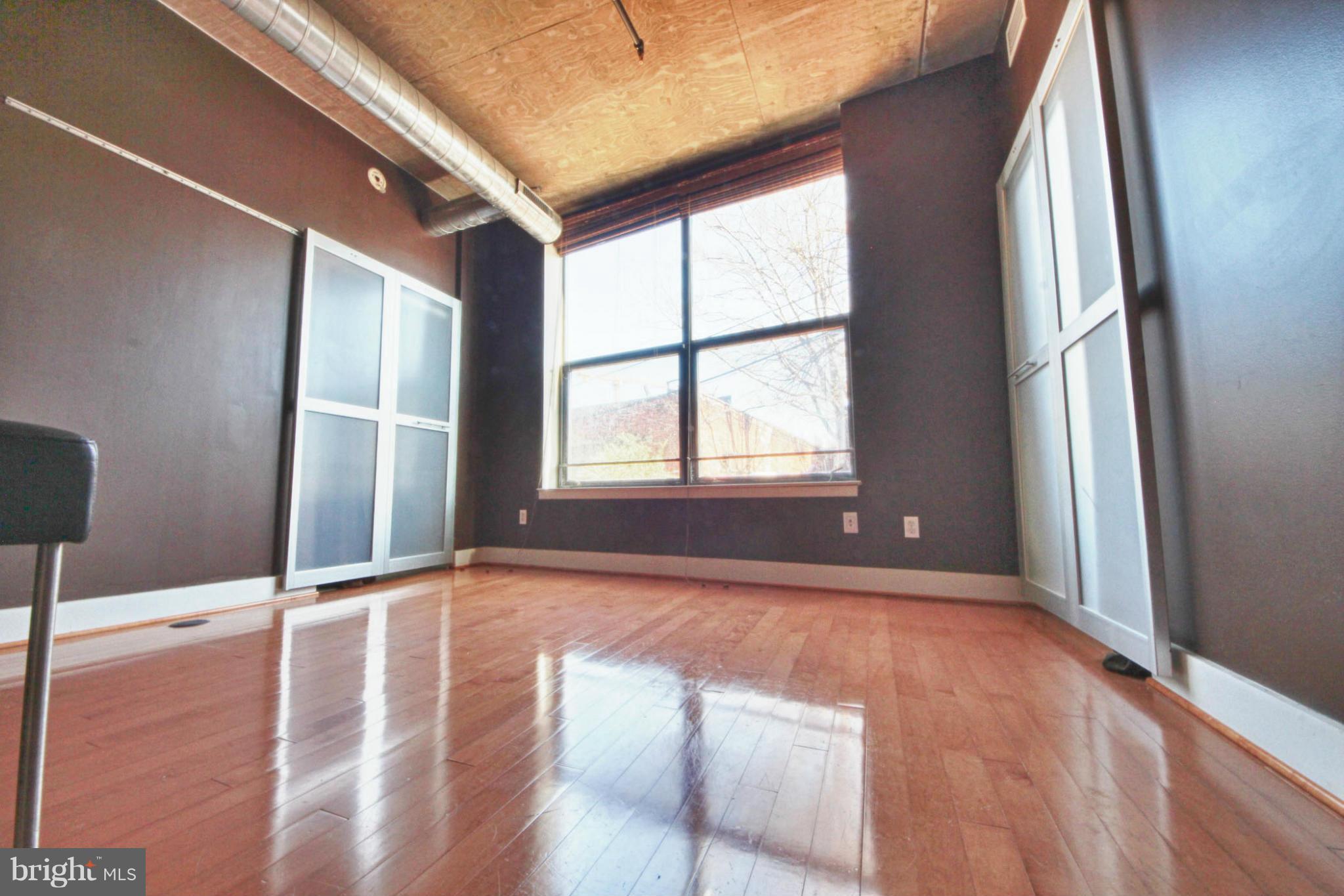 2301 Champlain Street Northwest, Unit 111 Washington, DC 20009 - Photo 3 of 12 Living Room
