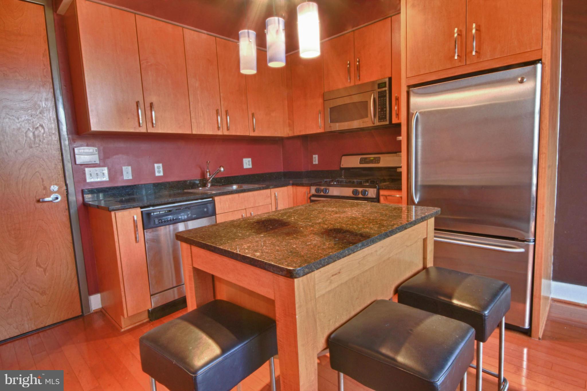 2301 Champlain Street Northwest, Unit 111 Washington, DC 20009 - Photo 5 of 12 Kitchen