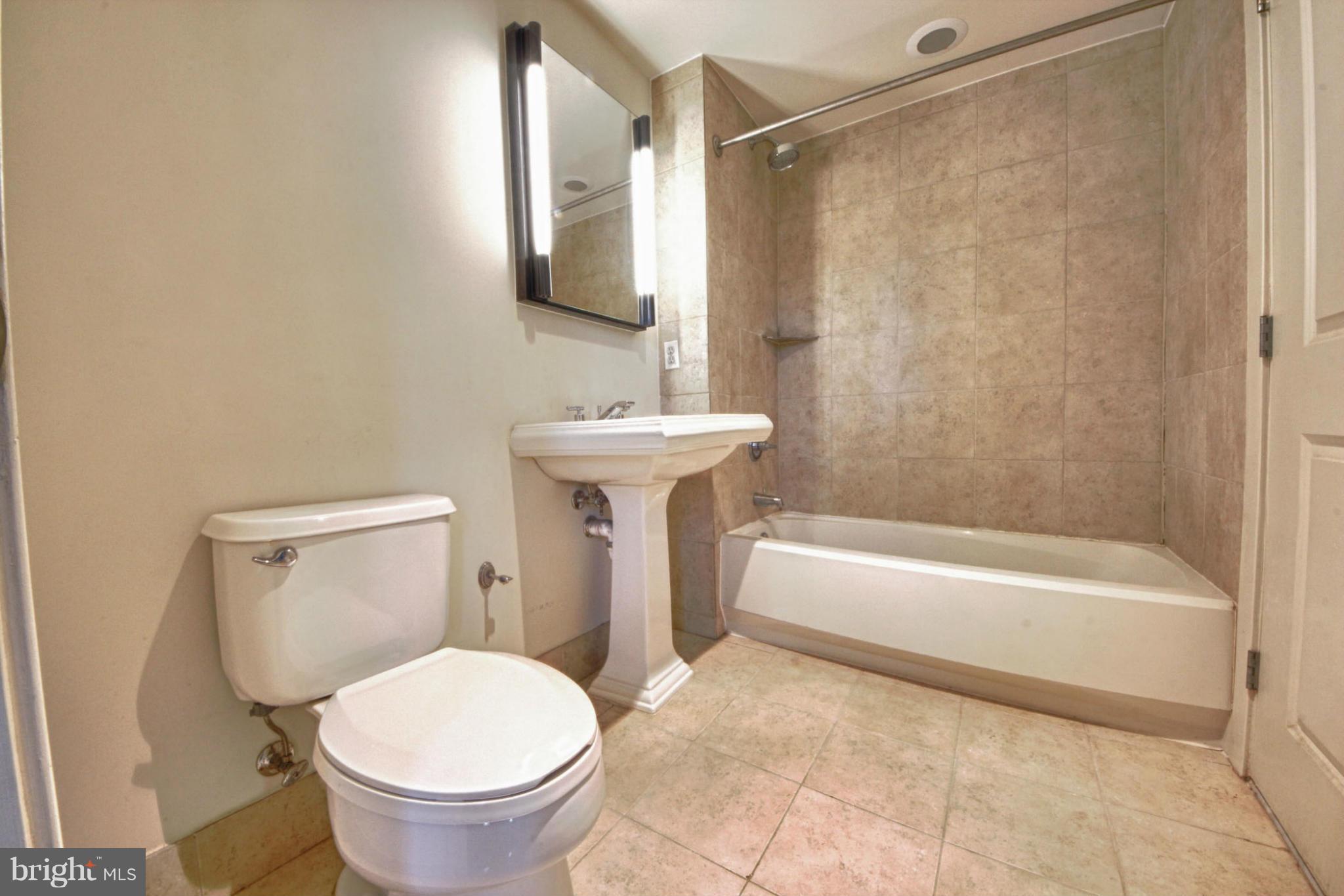 2301 Champlain Street Northwest, Unit 111 Washington, DC 20009 - Photo 10 of 12 Bath
