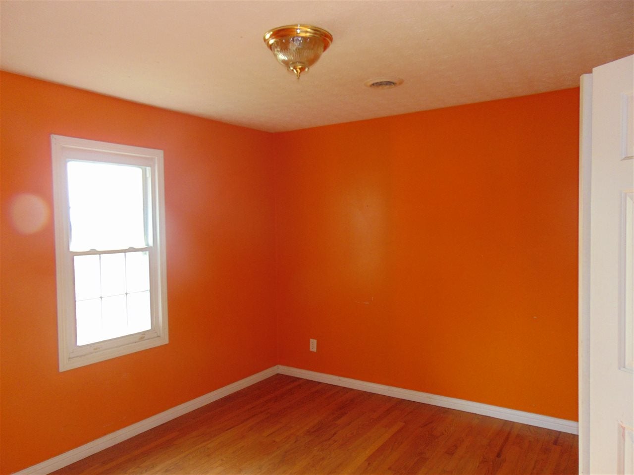 3688 Chalybeate Road Smiths Grove, KY 42171 - Photo 8 of 16 Gallery Image 8