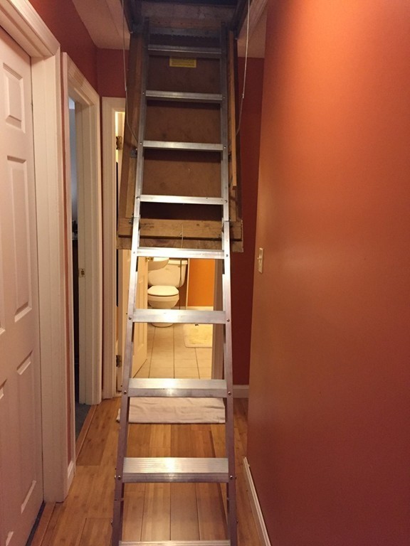 34 B Rockingham Street, Unit 2 Lowell, MA 01852 - Photo 18 of 26 Gallery Image 18