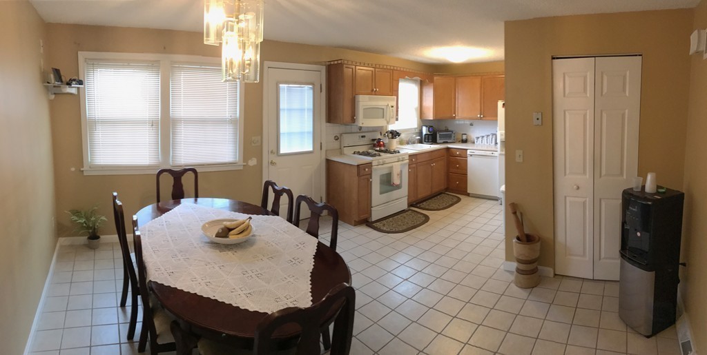 34 B Rockingham Street, Unit 2 Lowell, MA 01852 - Photo 5 of 26 Gallery Image 5
