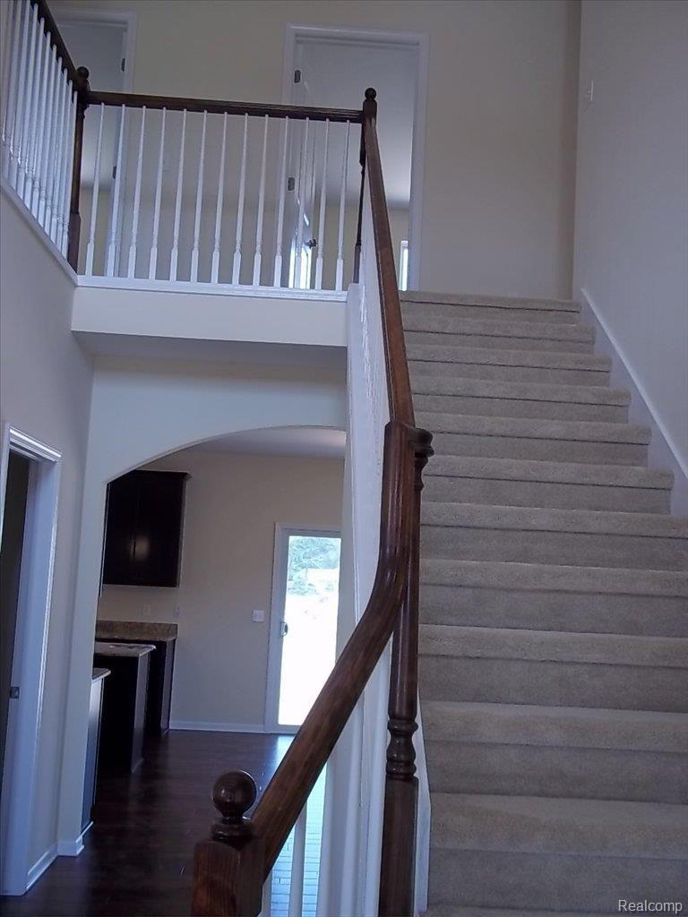 3679 Hogan Circle Rochester, MI 48307 - Photo 7 of 15 100_0209