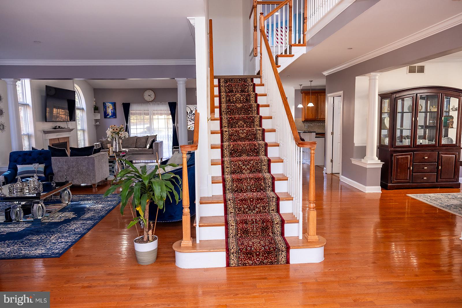 320 Carolee Circle Springfield, PA 19064 - Photo 2 of 7 a view of entryway and hall with wooden floor