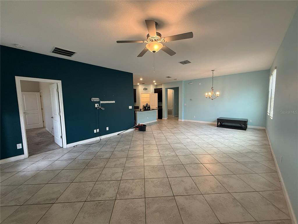 11865 Sunburst Marble Road Riverview, FL 33579 - Photo 10 of 38