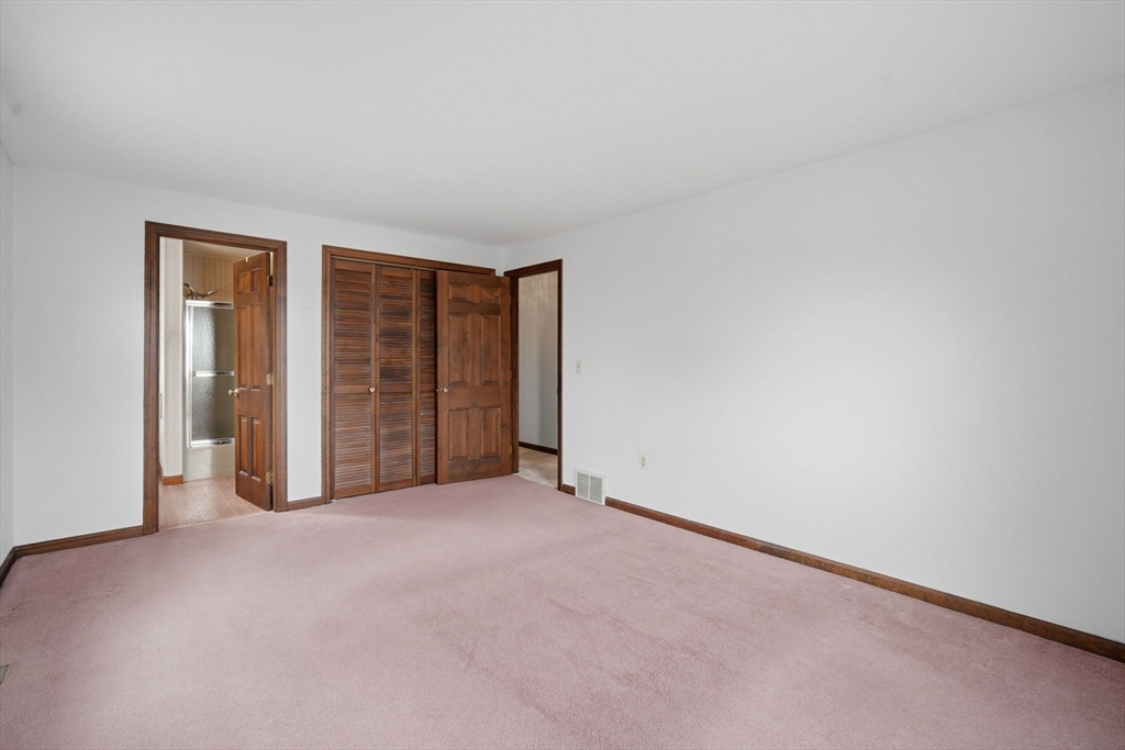 79 Porter Road East Longmeadow, MA 01028 - Photo 18 of 33