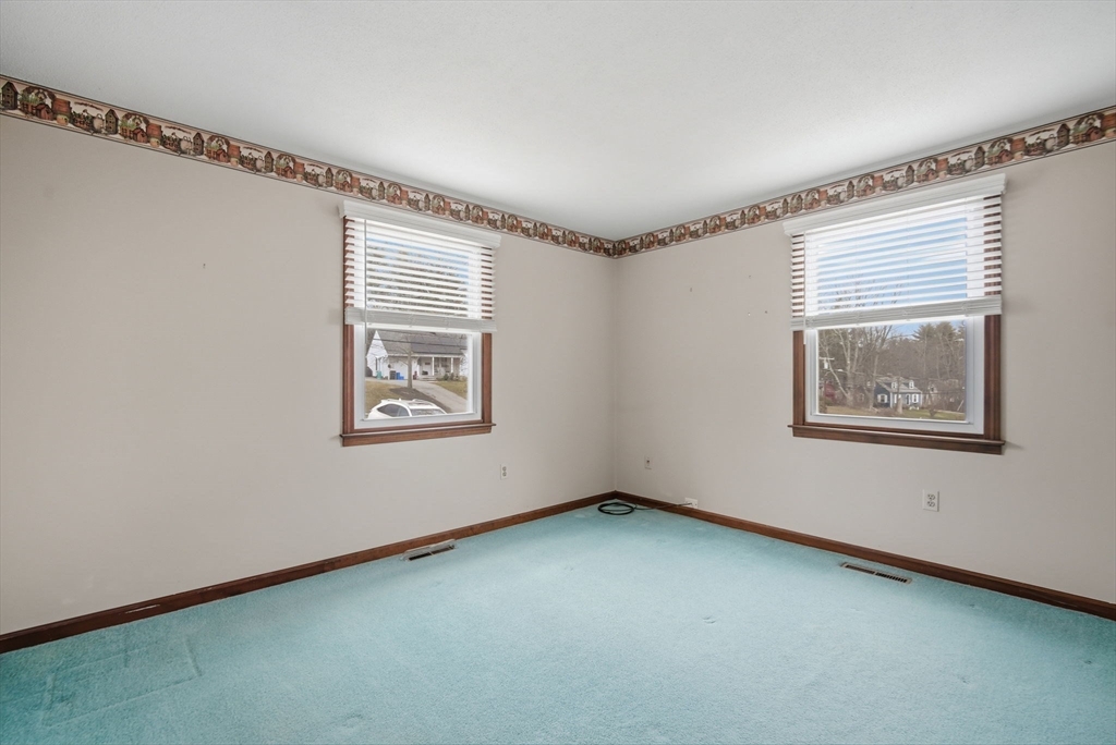 79 Porter Road East Longmeadow, MA 01028 - Photo 19 of 33