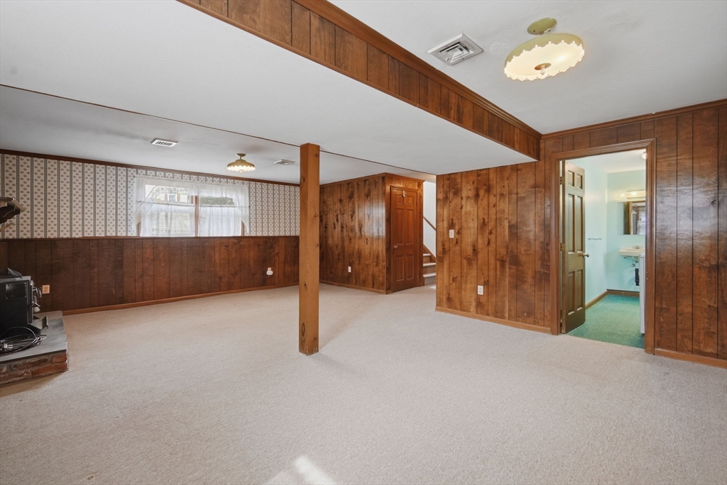 79 Porter Road East Longmeadow, MA 01028 - Photo 24 of 33