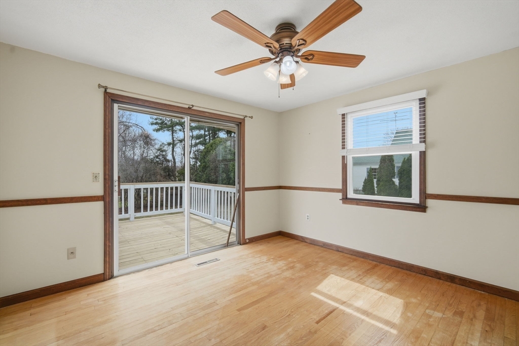 79 Porter Road East Longmeadow, MA 01028 - Photo 10 of 33