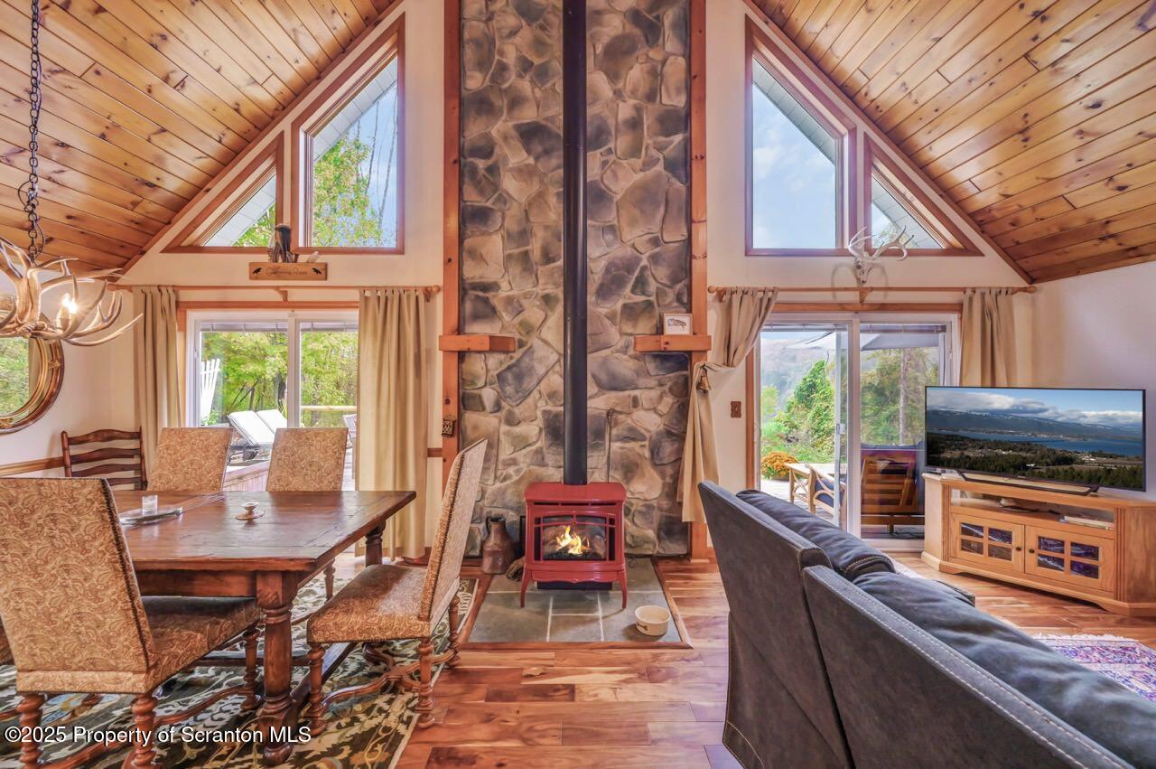 242 Shore Drive Hop Bottom, PA 18824 - Photo 12 of 118 Great Room