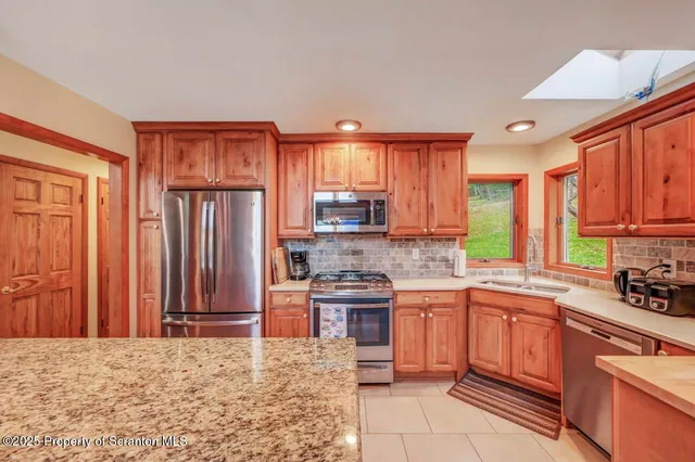 $690,000 | 242 Shore Drive, Hop Bottom, PA 18824